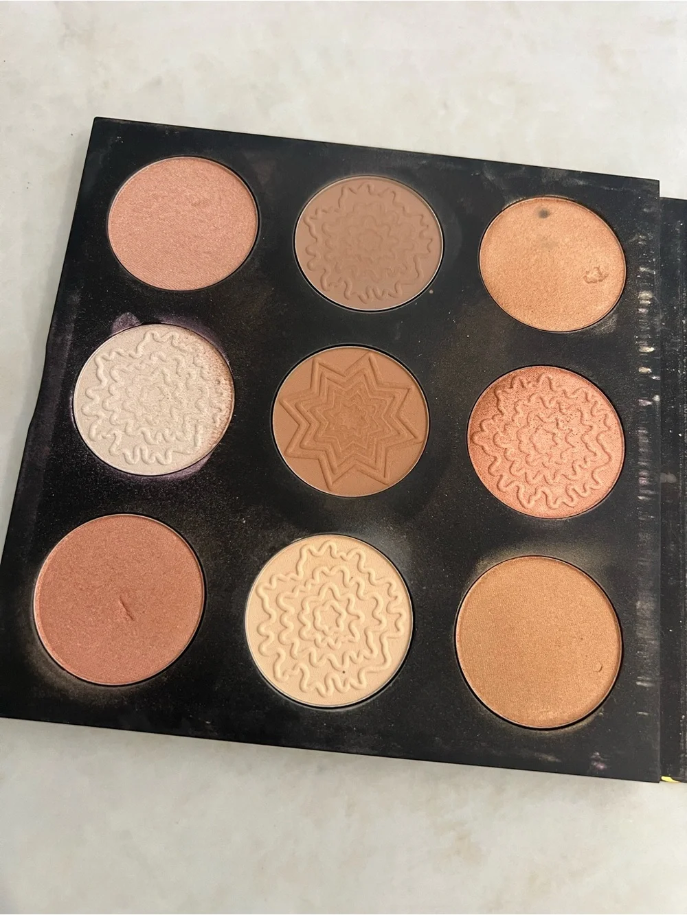 Smashbox Holidaze Contour + Spotlight Palette